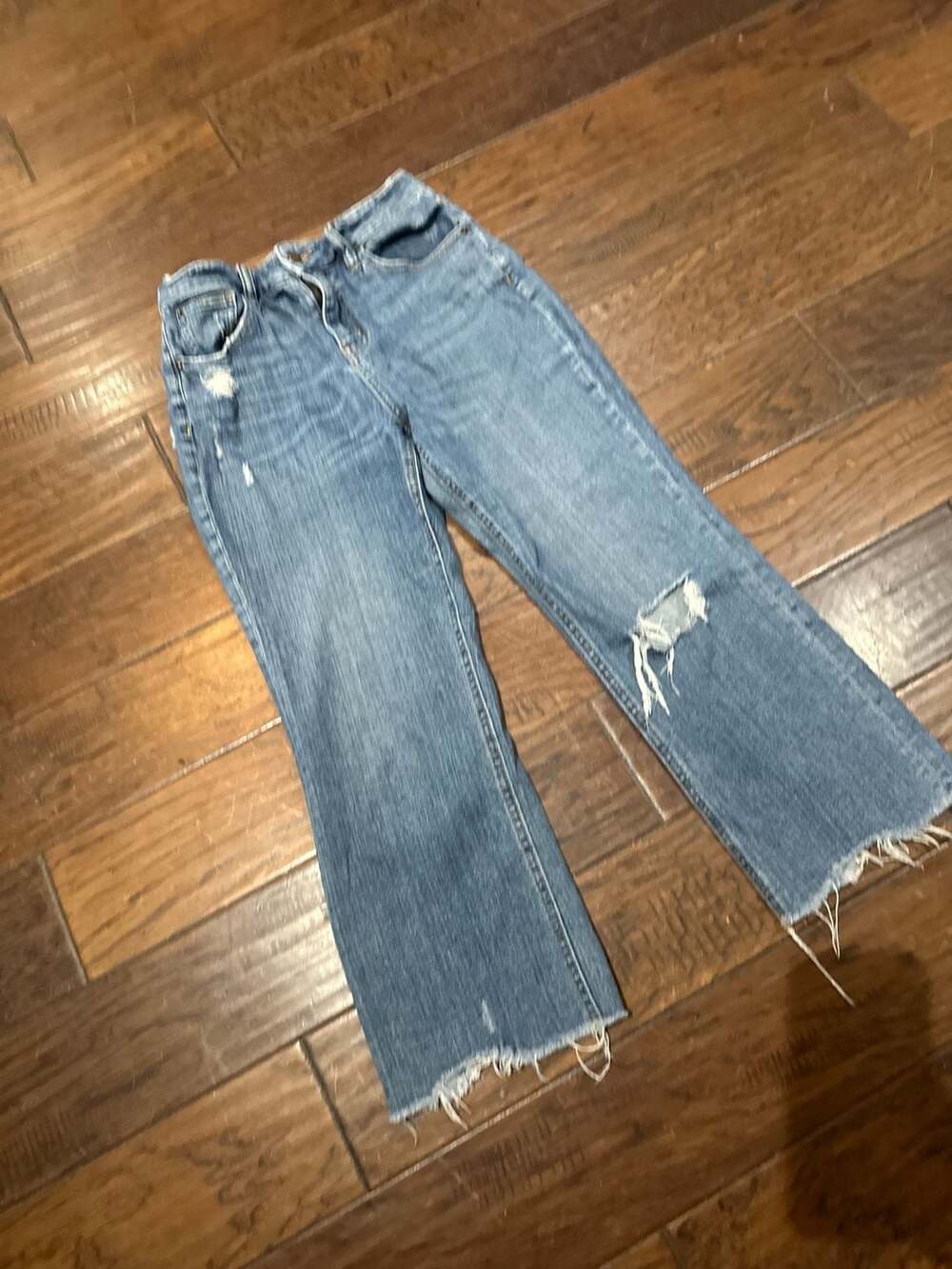 BDG Urban Outfitters Kick Flare High-Rise Cropped Distressed Jeans size 28 - Picture 3 of 5